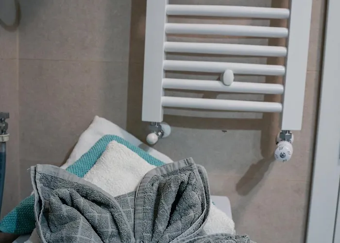 Lagator Lux Лозница